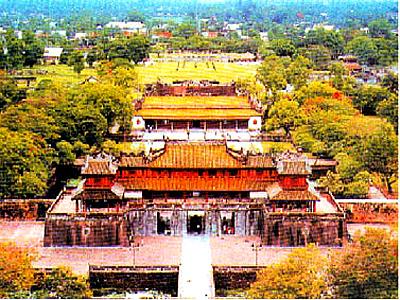 kinh-thanh-hue.jpg