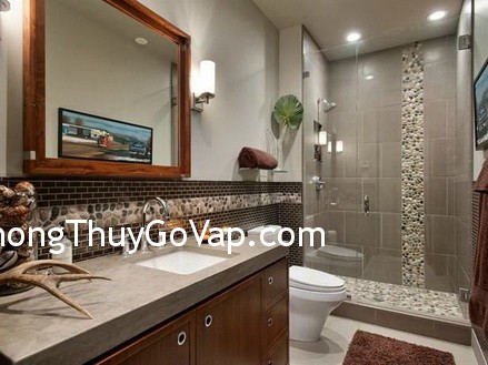 toilet-lam-suy-kiet-van-may