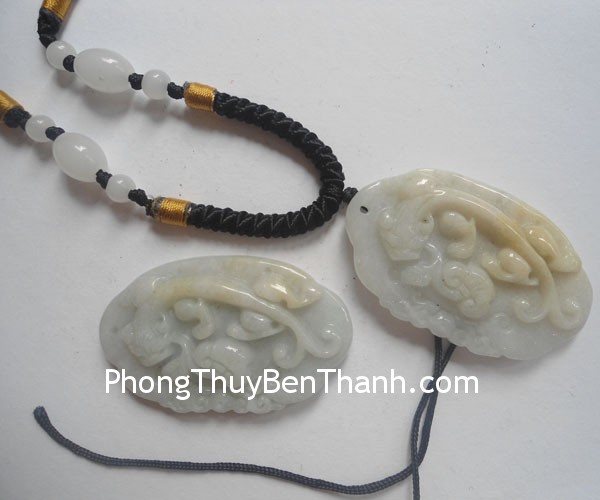 ty-huu-tren-mieng-ngoc-s108-02