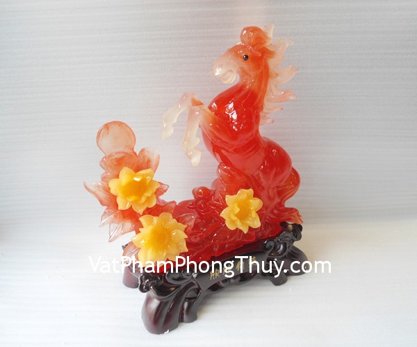 h308g-ngua-do-an-an-huong-vinh