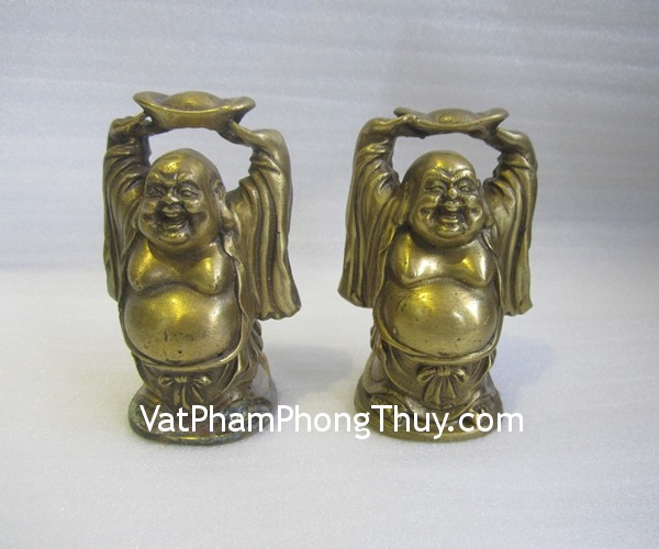 d137-di-lac-cong-vang