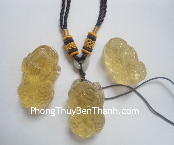 ty-huu-thach-anh-vang-s407-01
