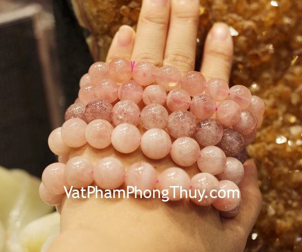 chuoi-thach-anh-hong-tron