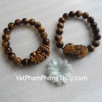 chuoi-ty-huu-mat-meo-nho-s995