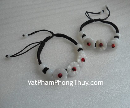 mau-don-3-hoa-bi-trang-day-nau-s974-1