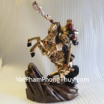 quan-cong-cuoi-ngua-e272-2