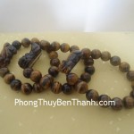 chuoi-ty-huu-mat-meo-02