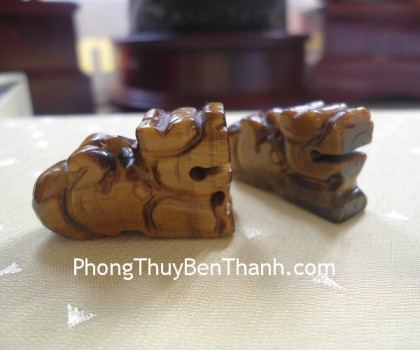 ty-huu-mat-meo-dung-s400-01