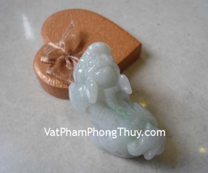 ty-huu-phi-thuy-s412-5068-1