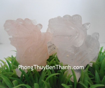 ty-huu-thach-anh-hong-k073-01