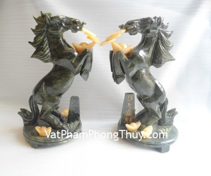 ngua-lam-ngoc-m155-02