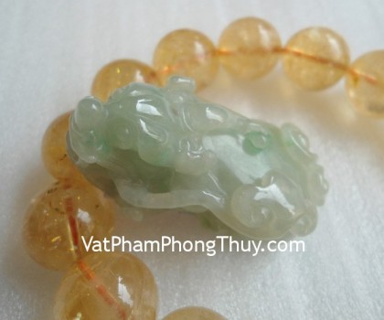 ty-huu-phi-thuy-s2003-8222-02