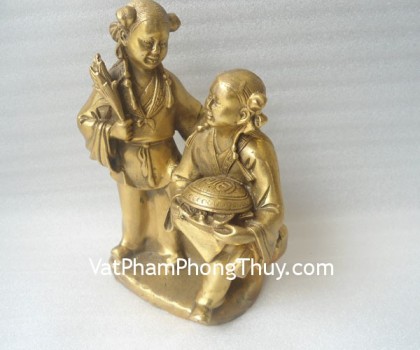 D174-Hai-tieu-tien-dong-1