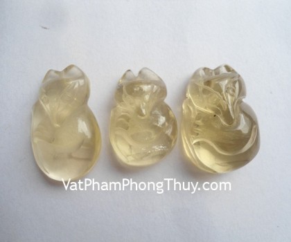 s6060-ho-ly-thach-aanh-vang