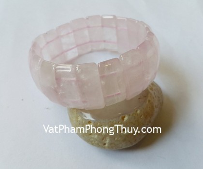 s6084-chuoi-thach-anh-hong-ban-dep