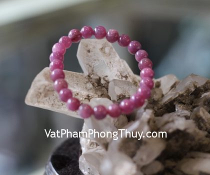 s6249-s3-13860-ruby-do-a-hat-tron-nam-my-1