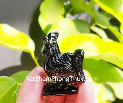 gm141-10-con-giap-hac-nga-dau-1