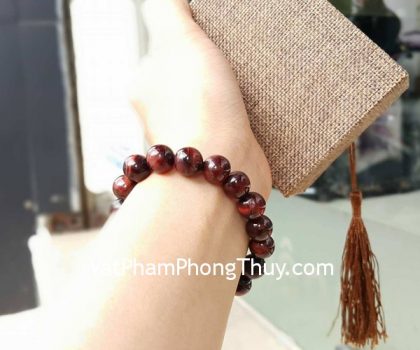 S6442-Chuoi-mat-meo-10-li-2