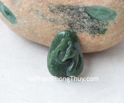 s6394-mat-ngoc-bich-hinh-hac-1