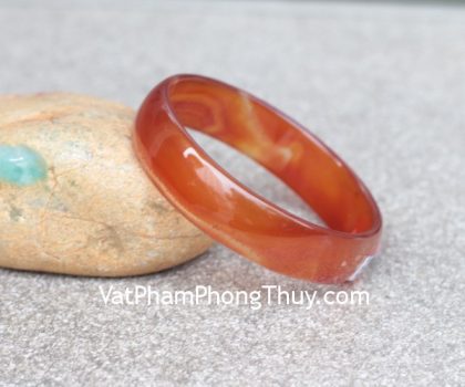 s6477-vong-ma-nao-do-1