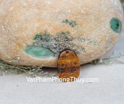 s6484-6-phat-ban-menh-mat-meo-nhu-lai-dai-nhat-MUI-THAN