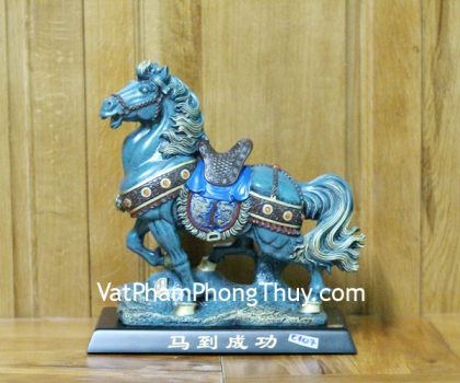 c107a-ngua-xanh-kieu-co