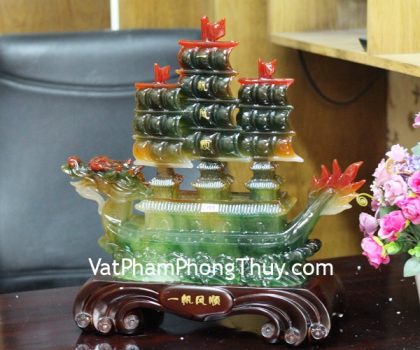 c185a-thuyen-buom-rong-xanh-lon