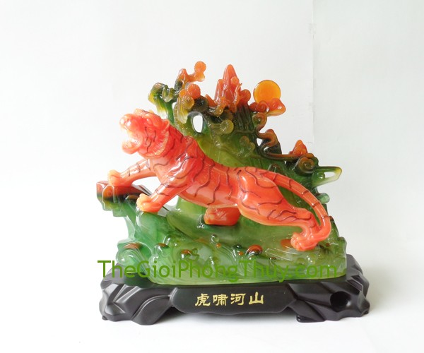 Hổ đỏ trên núi xanh tăng quyền uy, may mắn 