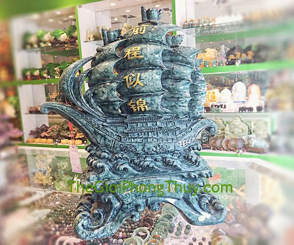 Thuyền buồm xanh ngọc vân mây công việc thuận buồm xuôi gió 