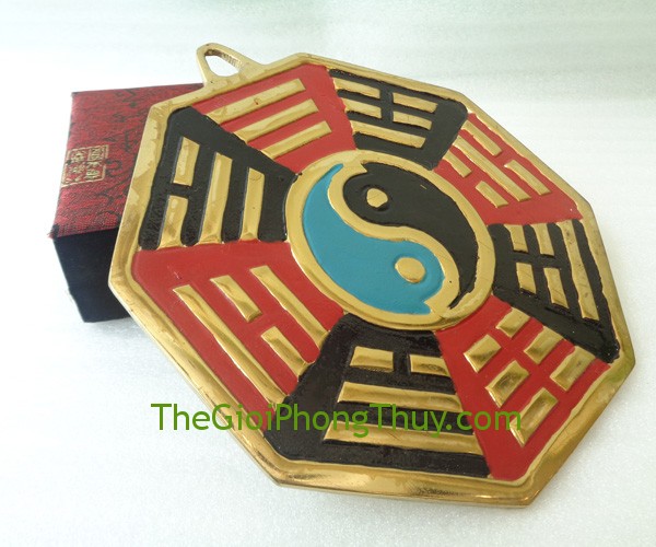 Bát quái đồng âm dương ngăn cản, hóa giải khí xấu 