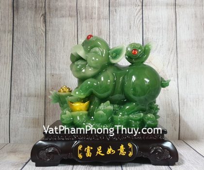 ln003-vua-heo-xanh-nen-vang-2