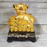 ln031-vua-heo-vang-om-bap-cai-2