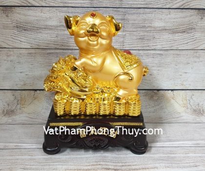 ln031-vua-heo-vang-om-bap-cai-2