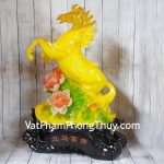 ln119-ngua-vang-ben-mau-don