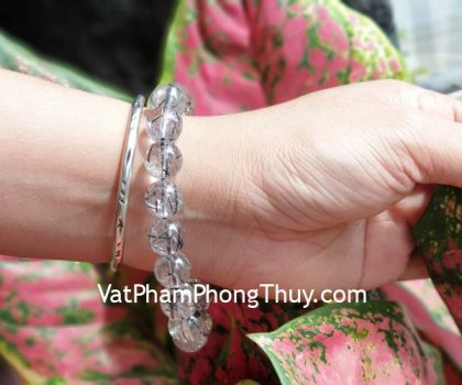 S6749-3414-chuoi-thach-anh-toc-den-1