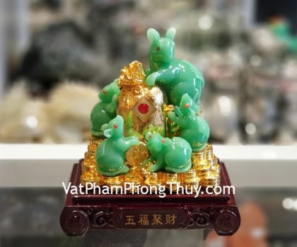 tm018-gia-dinh-chuot-xanh