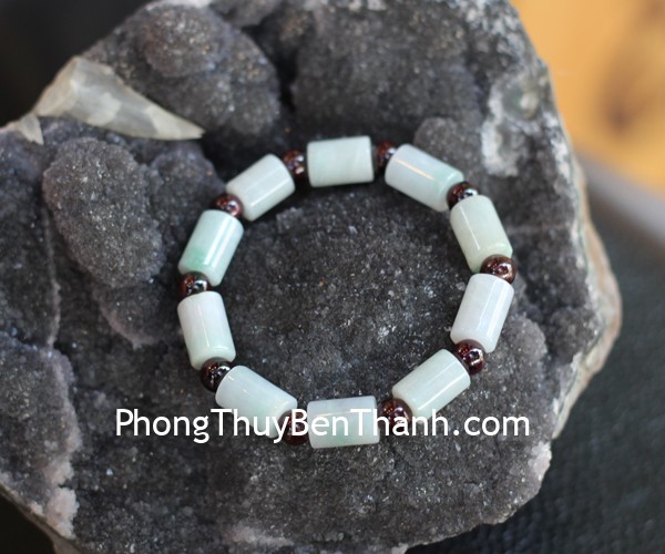 s6678-chuoi-phi-thuy-ong-tron-xen-hot-luu